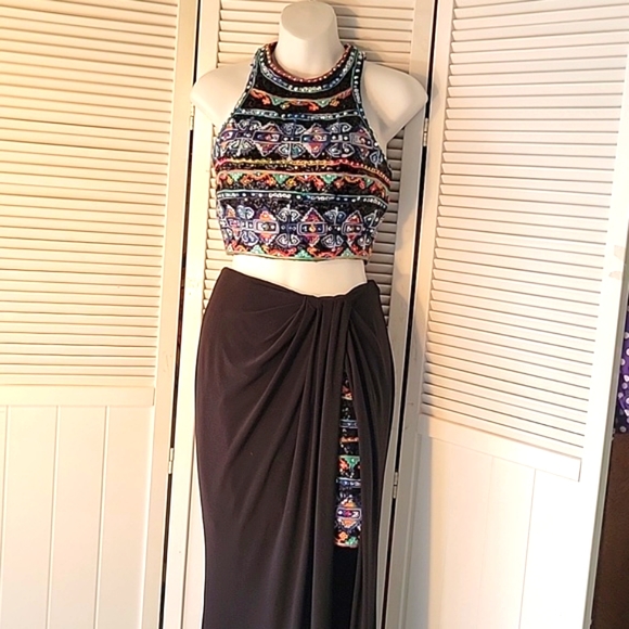 ELLIE WILDE MON CHERI EGYPTIAN-LIKE DESIGN TOP 2PC DressSZ2 - Picture 1 of 14